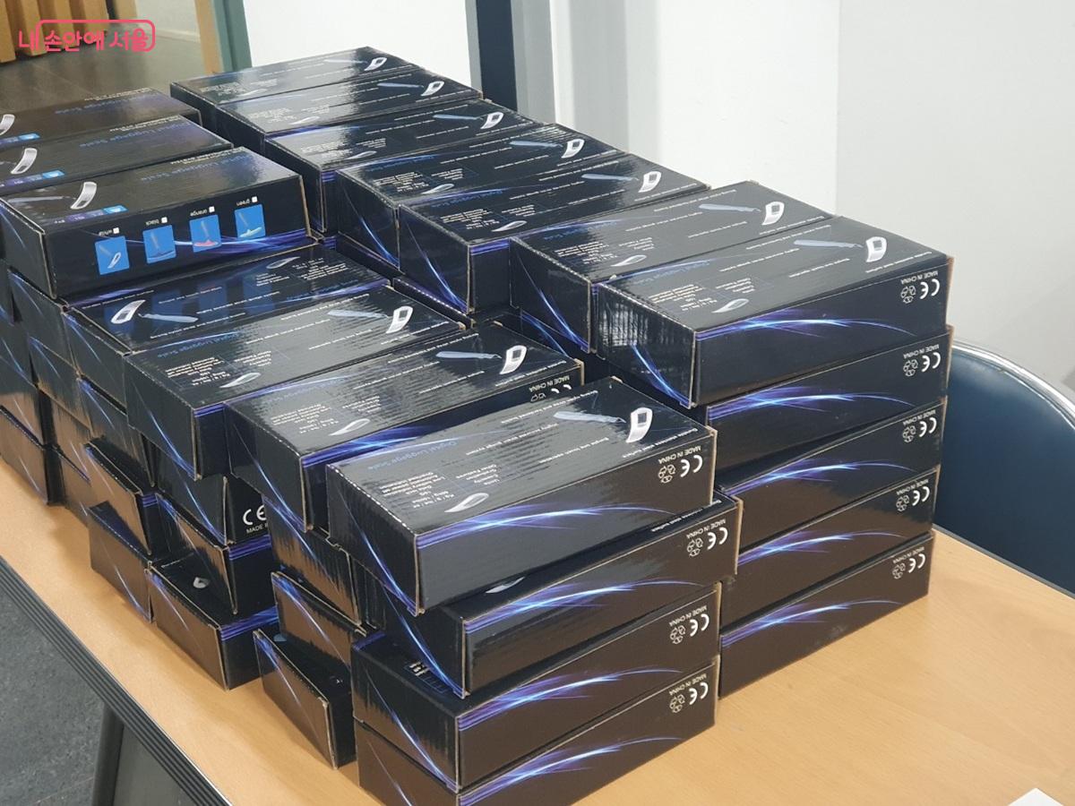 100일 동안 쓰레기 측정에 사용될 저울 ©엄윤주