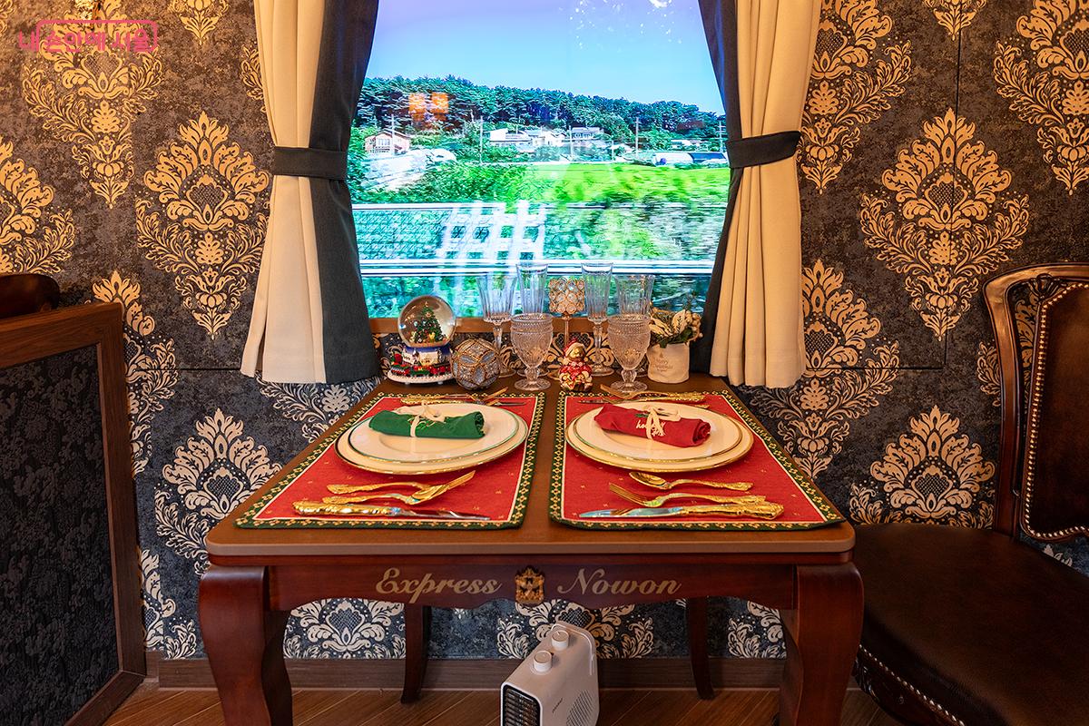 익스프레스 노원 기차 레스토랑 포토존 ⓒ문청야