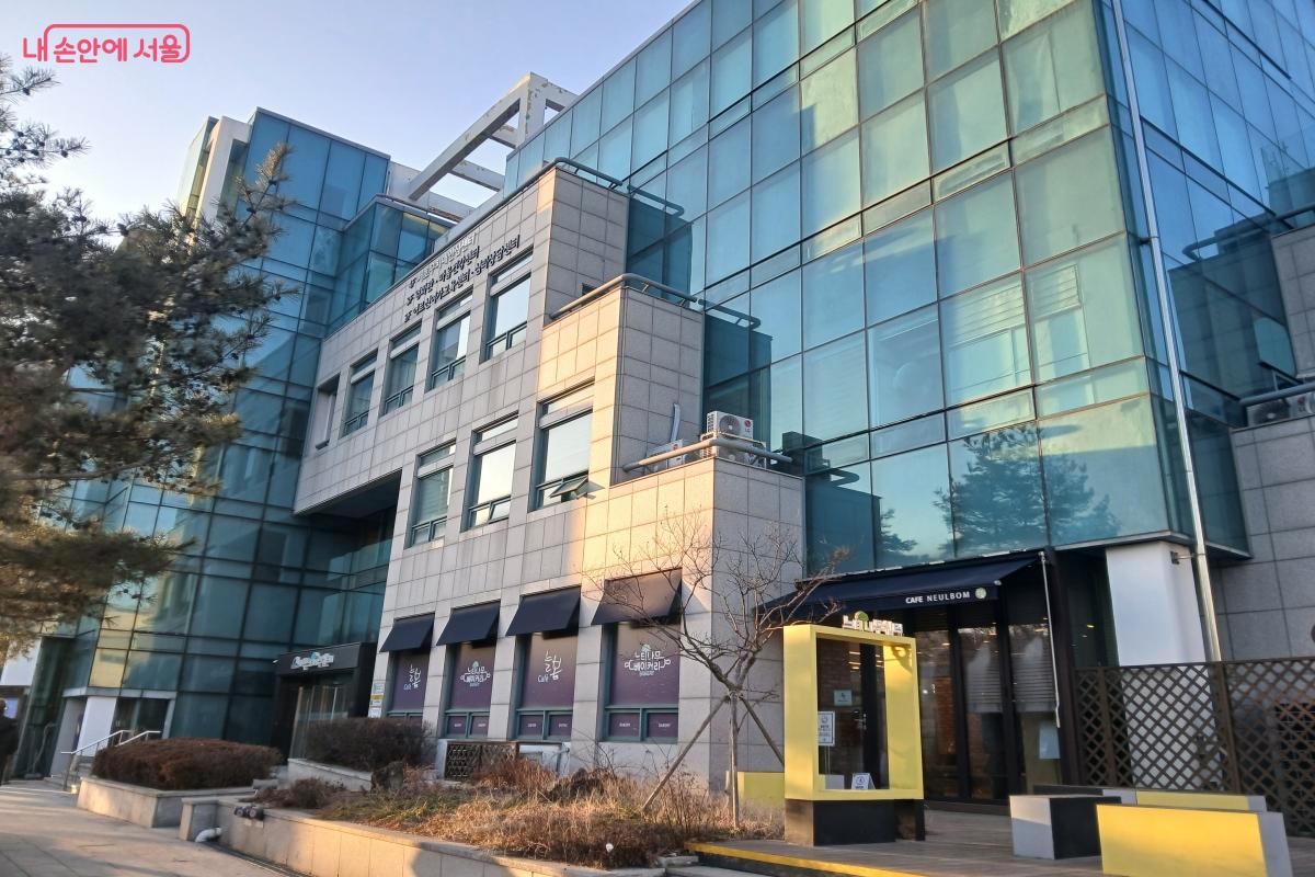 내곡 느티나무쉼터 전경 &copy;최은영 