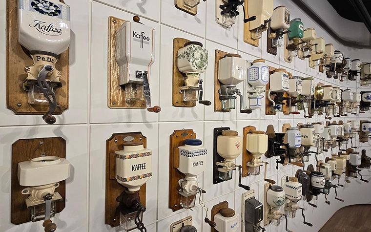 커피 마니아의 성지 예고! 전통시장에 들어선 커피 그라인더 전시관