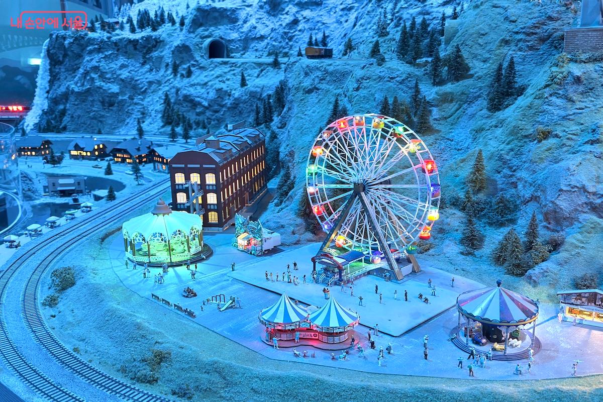 어른들도 어린시절 상상만 했던 꿈의 나라가 눈 앞에 펼쳐지는 듯한 느낌이다. ©서지희