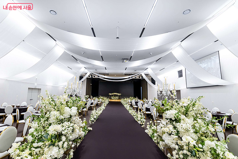 더 아름다운 결혼식 예식장소_서울여성플라자 피움서울