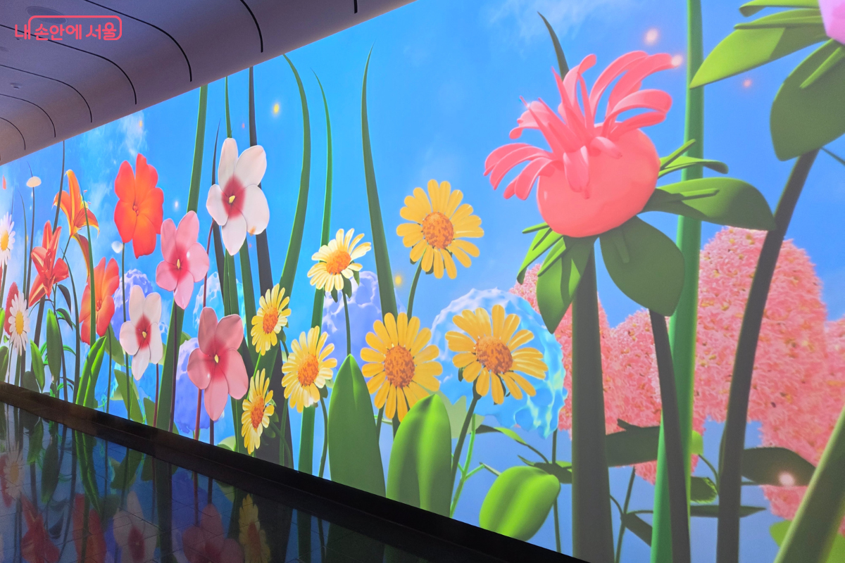 미디어아트로 구현한 서울갤러리 디지털 정원 ⓒ김승아