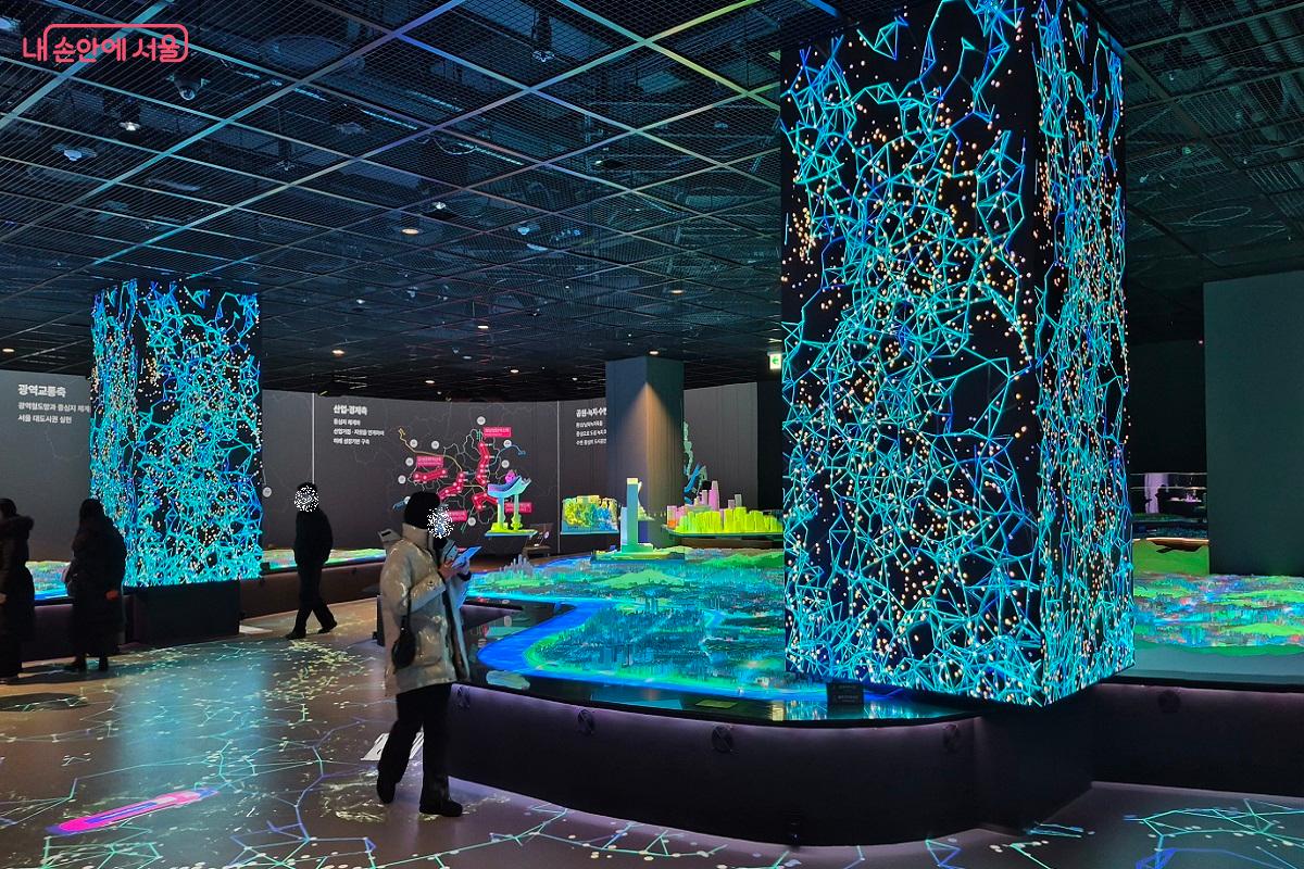 서울의 미래를 보고, 서울의 모든 정책을 한자리에서 체험할 수 있는 내친구서울 1관