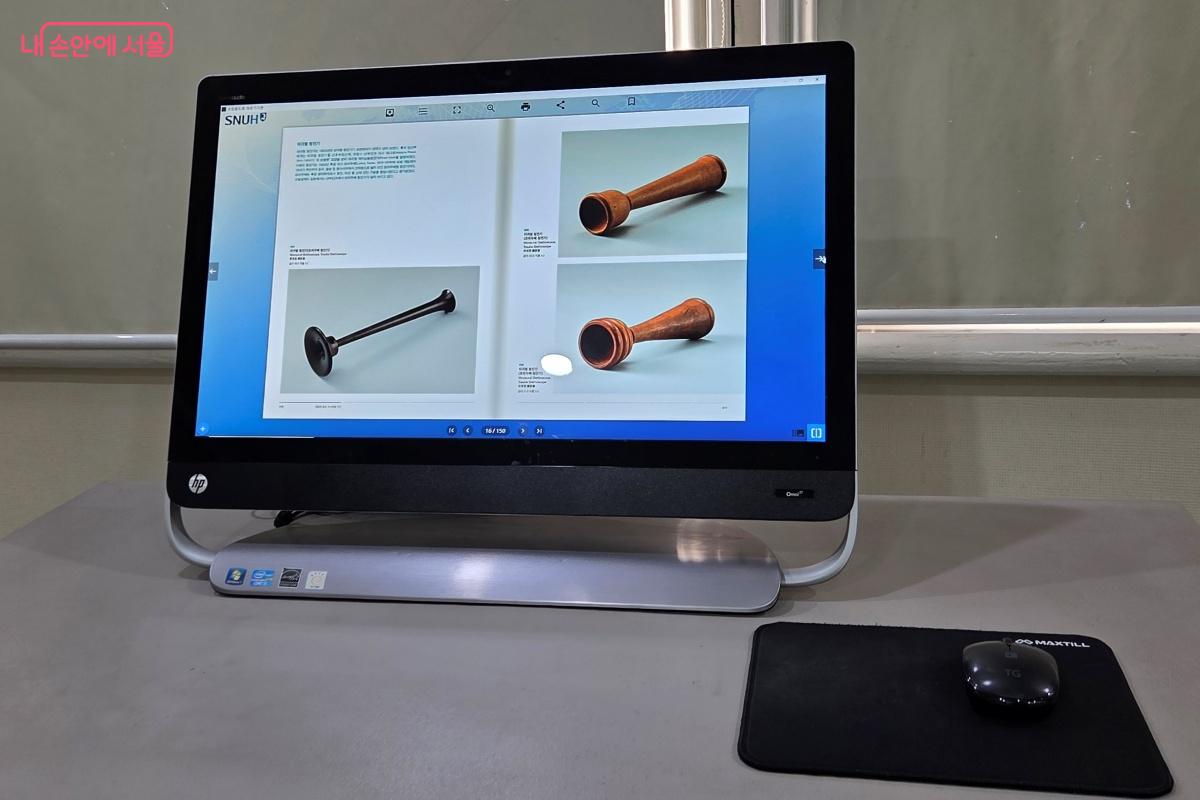 의학박물관 소장품을 소개하고 있었다. ⓒ김미선