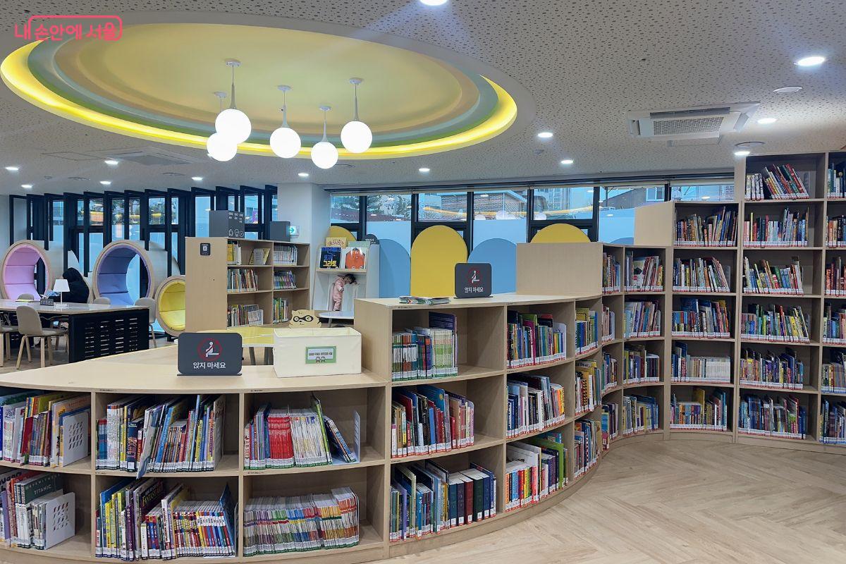 &lsquo;꿈누리 어린이 자료실&rsquo; &copy;김재형