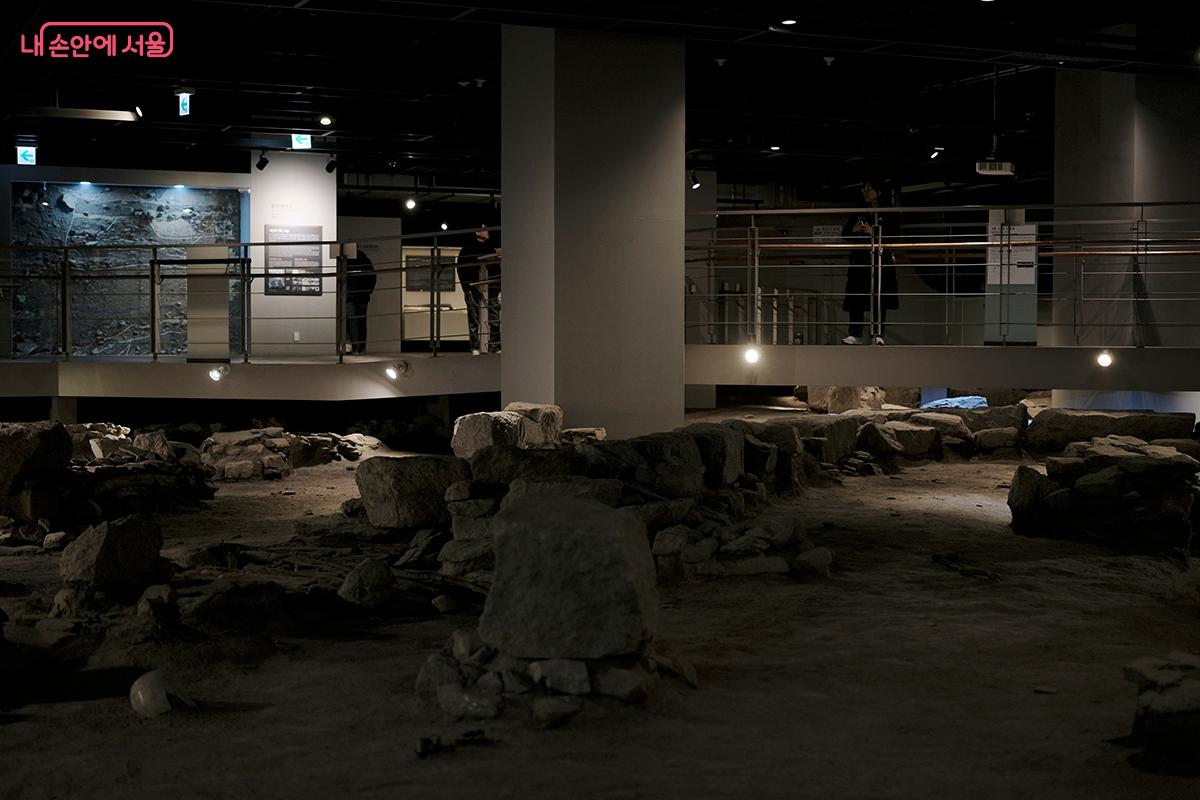 역사적 가치를 지닌 &lsquo;군기시유적전시실&rsquo; &copy;김아름