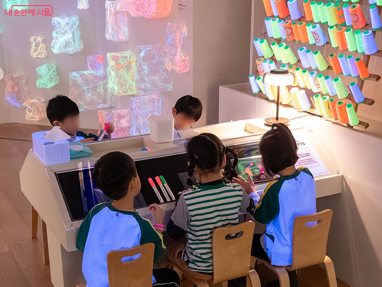 3층 아이들스튜디오  