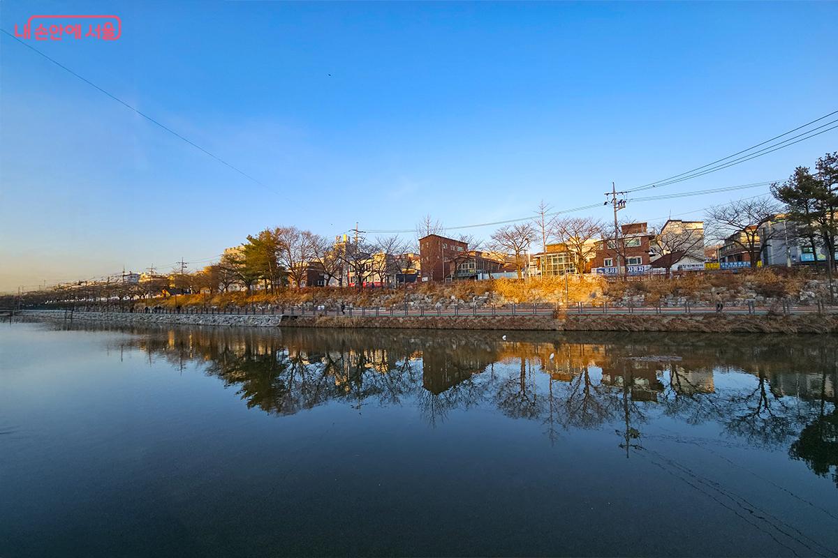 겨울 끝자락, 우이동 수변공원의 고요한 오후ⓒ장신자