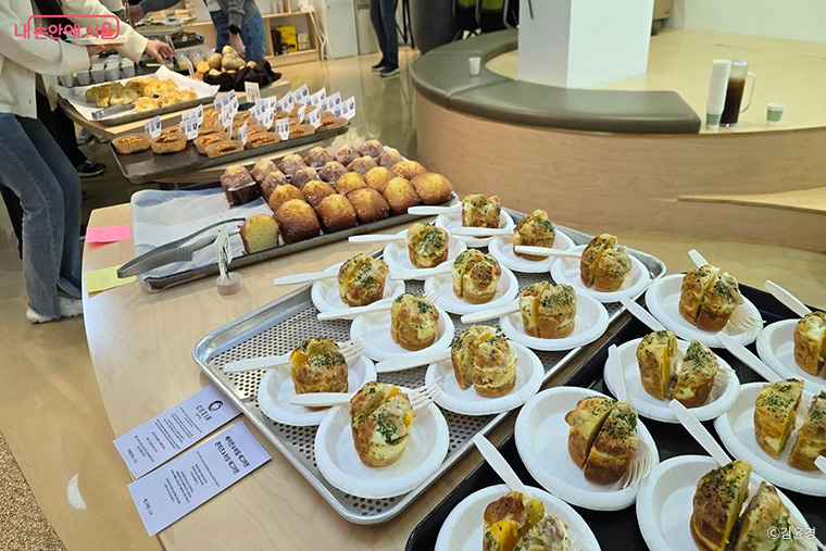 프렙 아카데미 교육생의 소비자 품평회 현장