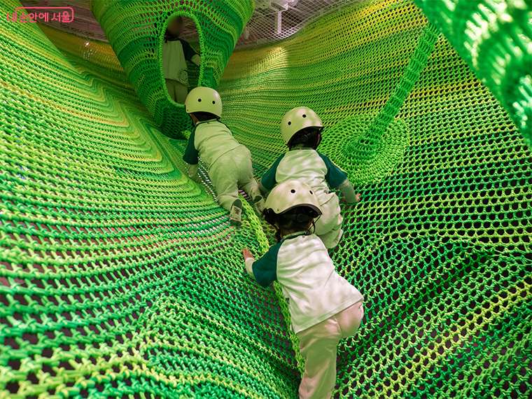 서울공예박물관의 어린이박물관이 서울형 키즈카페로 새롭게 개관한다. 