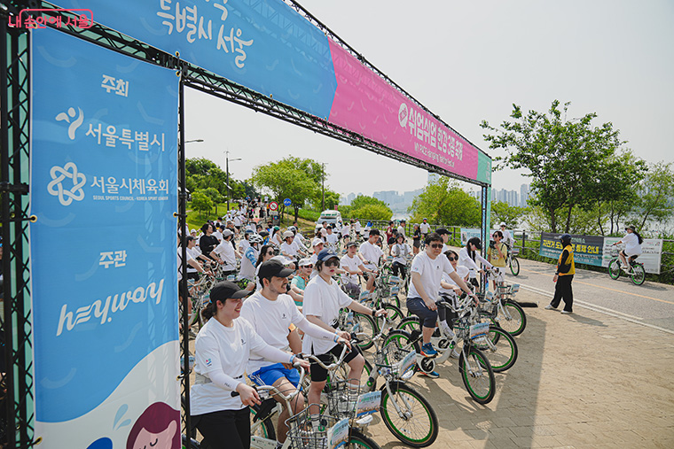 2025 쉬엄쉬엄 한강 3종 축제