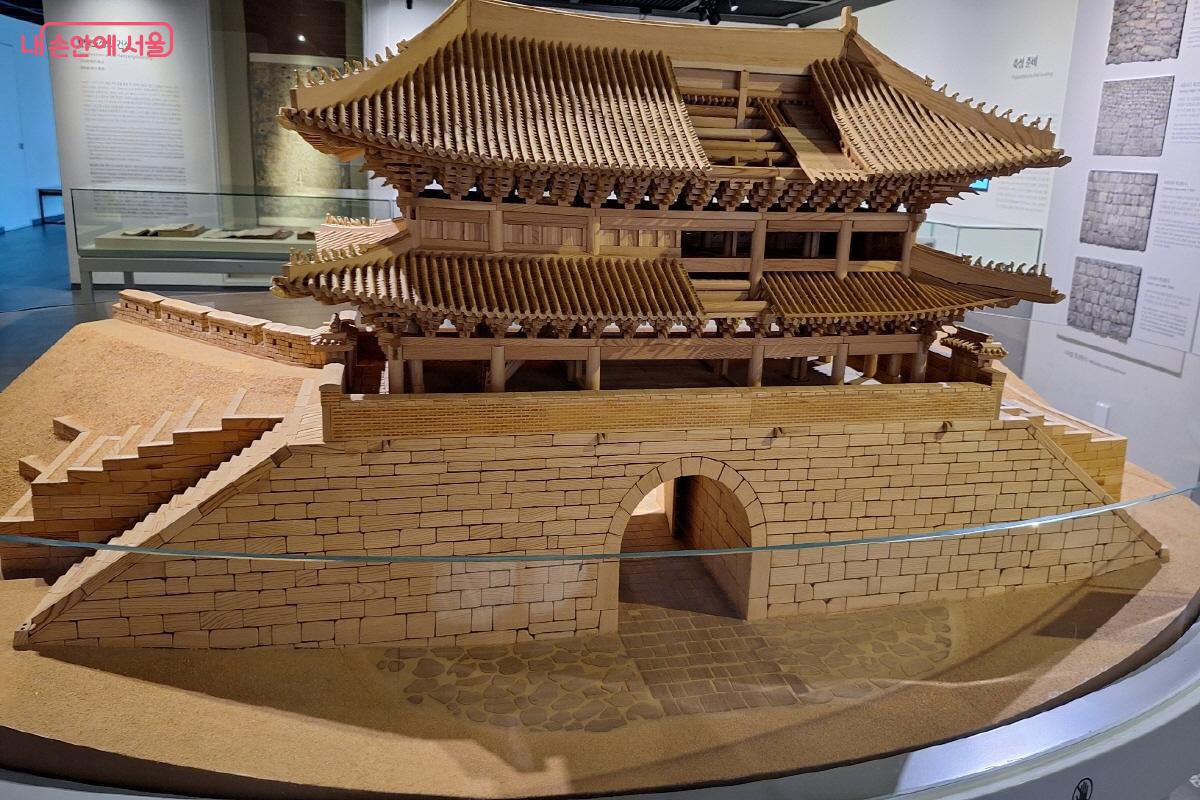 전시는 조선 건국과 함께 시작된 수도 건설의 배경을 먼저 설명한다. ©박근호