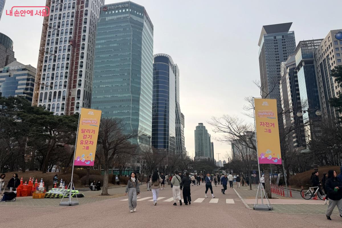 걷기, 달리기, 자전거 등 시민 누구나 자신의 방식대로 참여할 수 있도록 했다. ⓒ노윤지