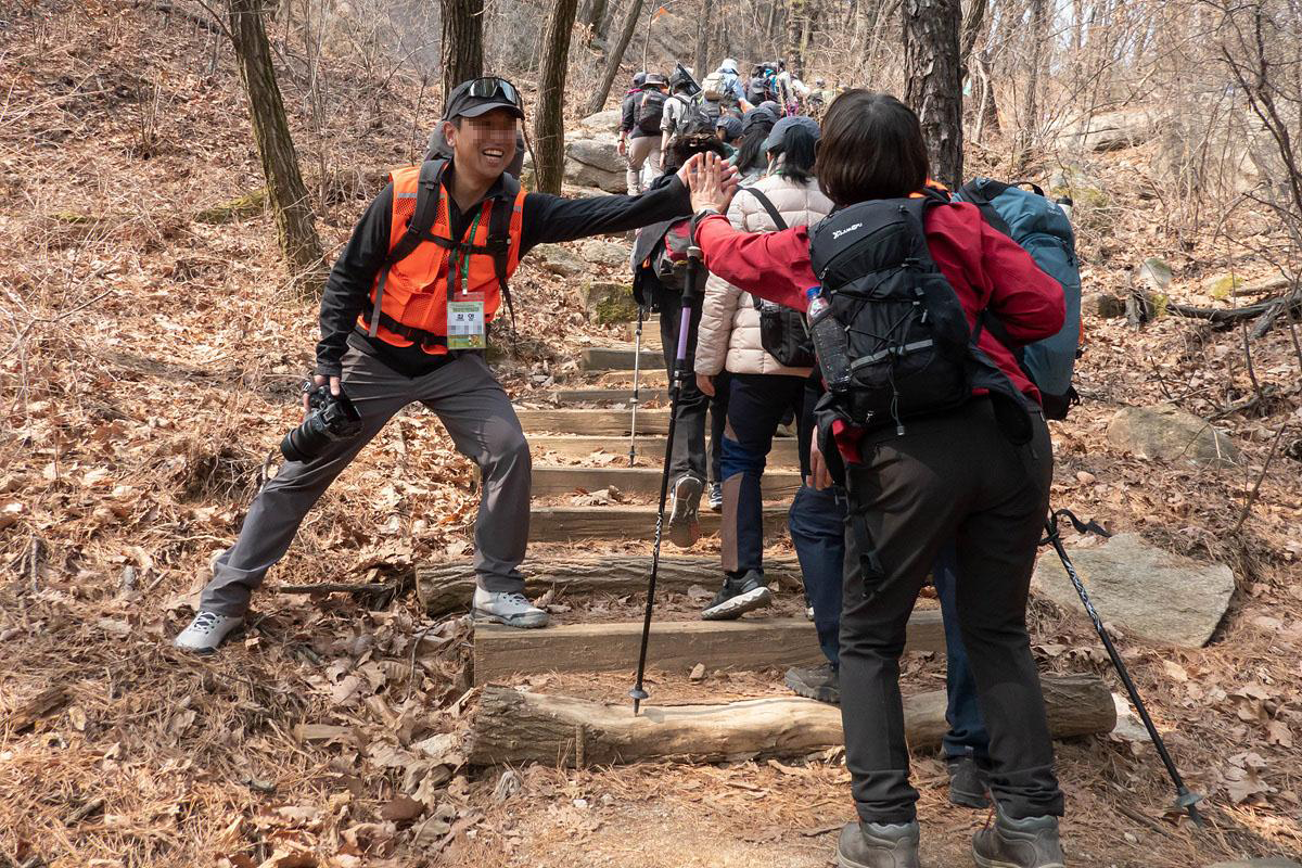 숲길 157km 여정의 시작! '서울둘레길 100인 원정대'와 함께 걷다