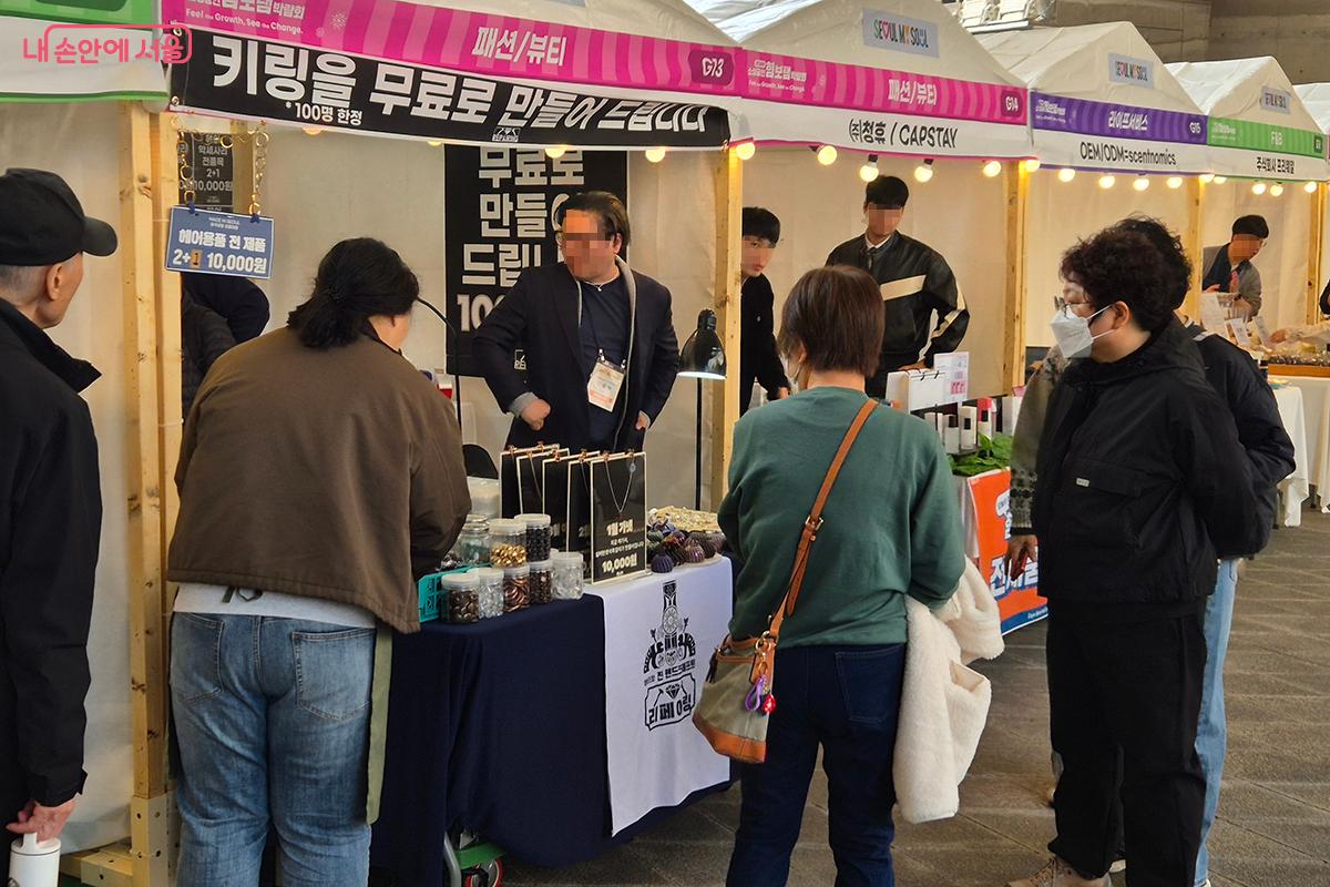 다양한 뷰티 관련 중소기업들의 제품들은 저렴한 가격에 뛰어난 품질로 큰 인기를 끌었다. ©정향선