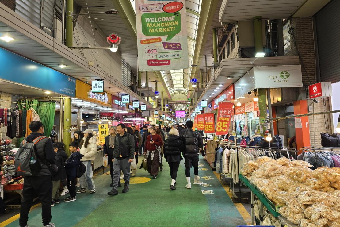 서울함공원부터 망원 시장까지! '한강버스'로 떠나는 망원 나들이