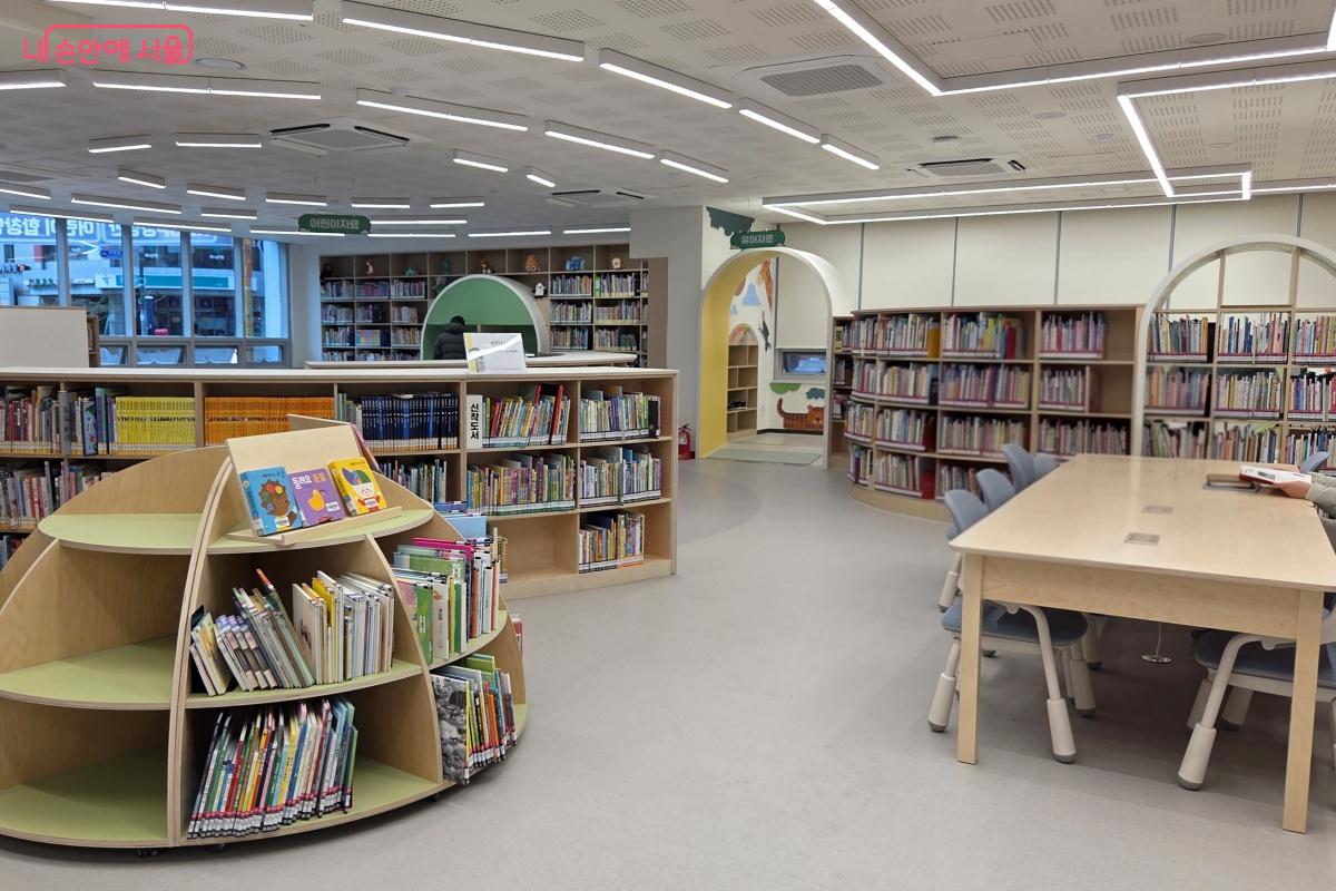 전 세대를 아우르는 지식문화 복합공간이다. ⓒ김미선