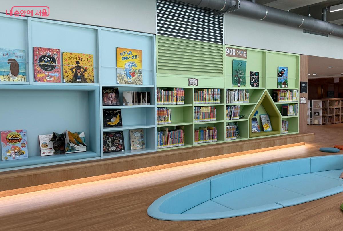 어린이자료실 모습