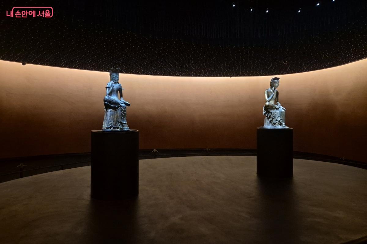 도슨트 플레이리스트 중 하나인 사유의 방입니다.