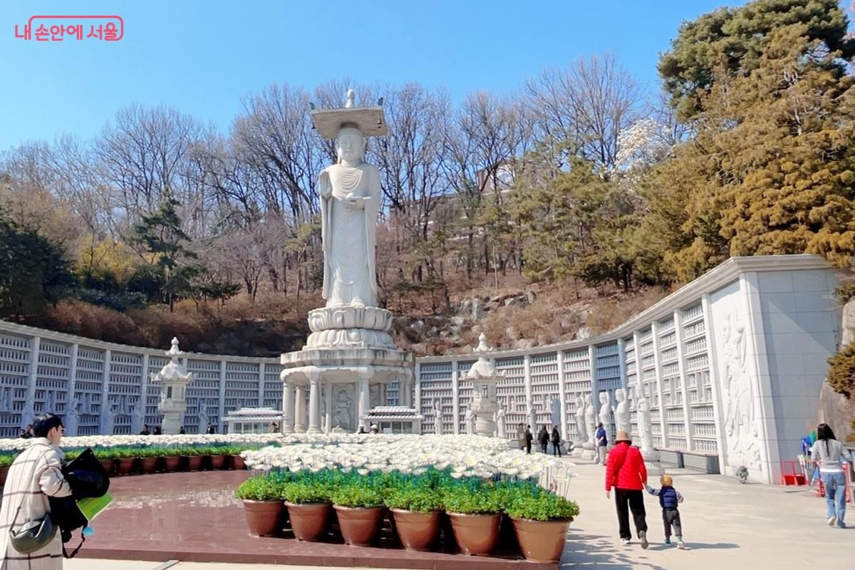 봉은사의 미륵대불 ⓒ백진숙