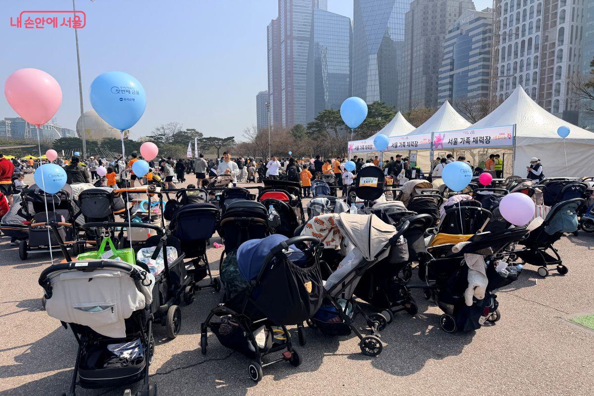 바쁜 일상 속에서 잠시 가족들과 시간을 보낼 수 있었던 행사이다.