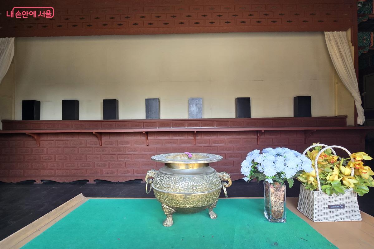 박팽년, 성삼문, 이개, 하위지, 유성원, 유응부의 위패가 봉안돼 있다. ⓒ조송연