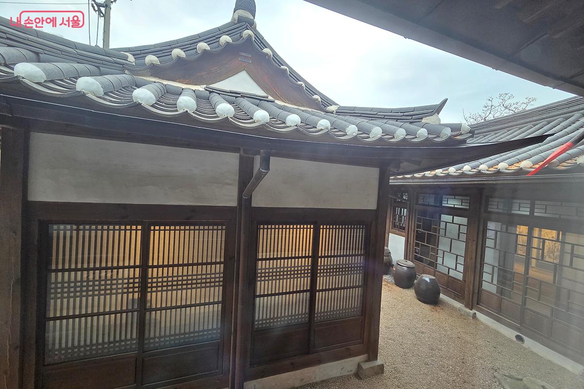 고희동 화백과 한옥의 고즈넉한 매력을 동시에 누릴 수 있었다. &copy;정민호