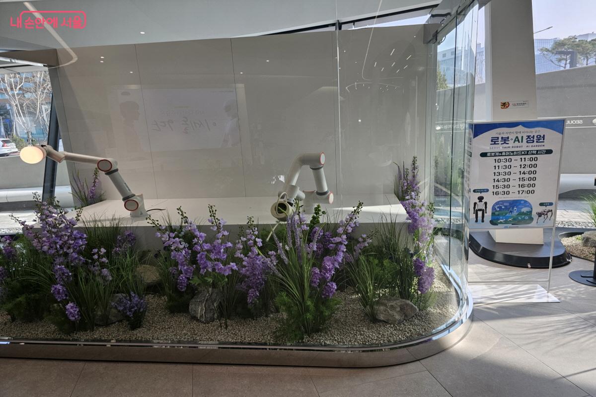 다양한 전시 연계 아틀리에, 기획전 등이 진행된다. &copy;염지연