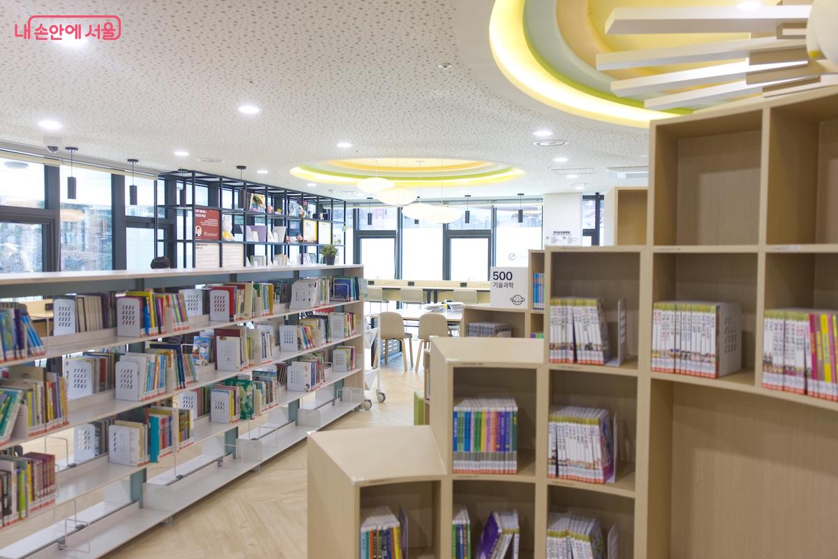 현재 구로문화누리는 옛 KBS송신소가 있던 자리라고 한다