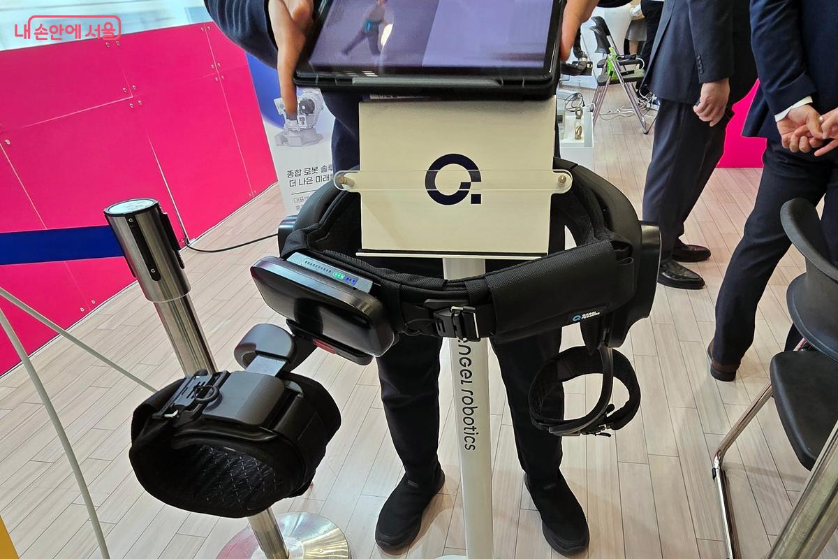 재활을 돕는 로봇. ⓒ김윤경