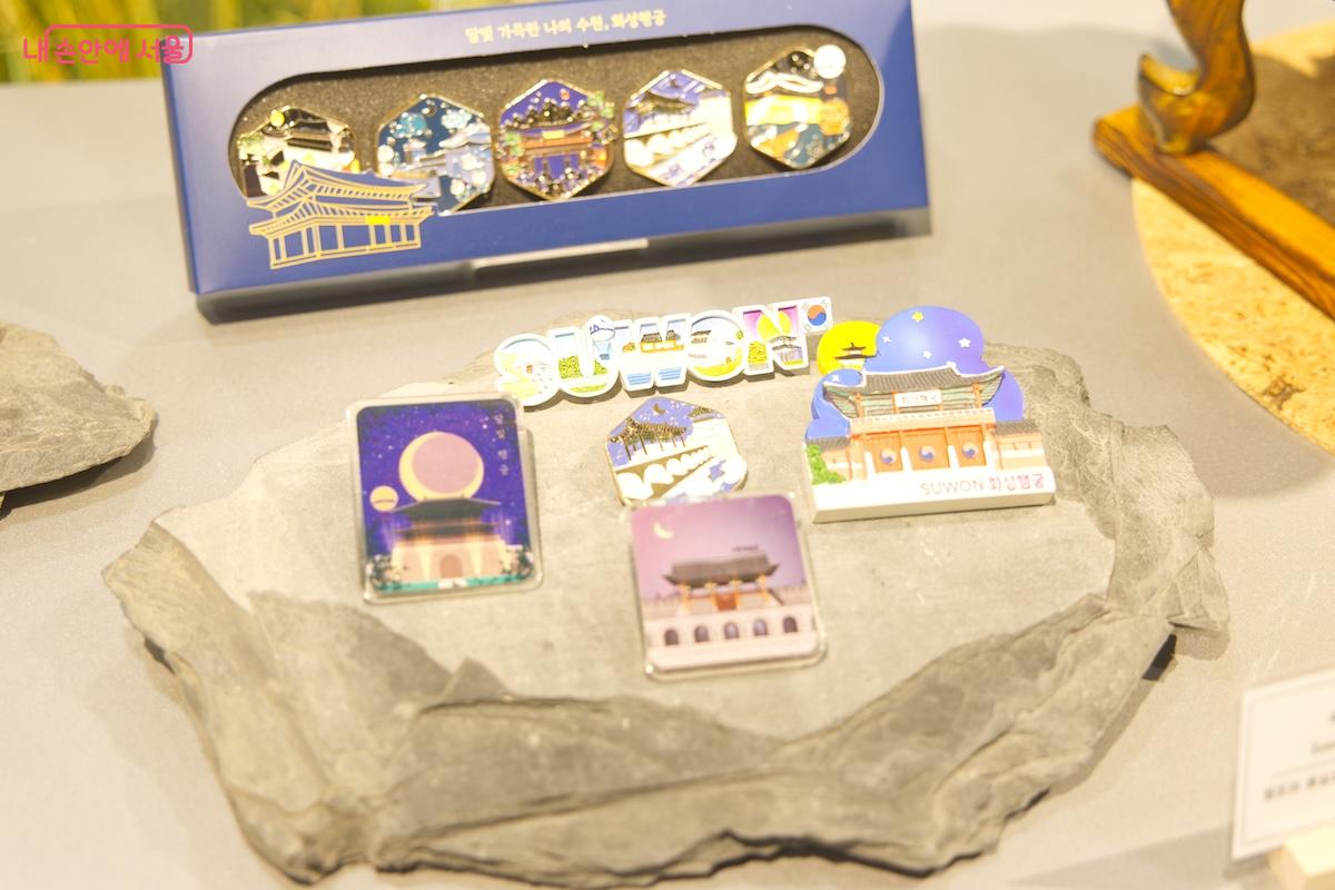 귀엽고 앙증맞은 유니크한 굿즈들을 한 장소에서 만나볼 수 있다. &copy;임중빈