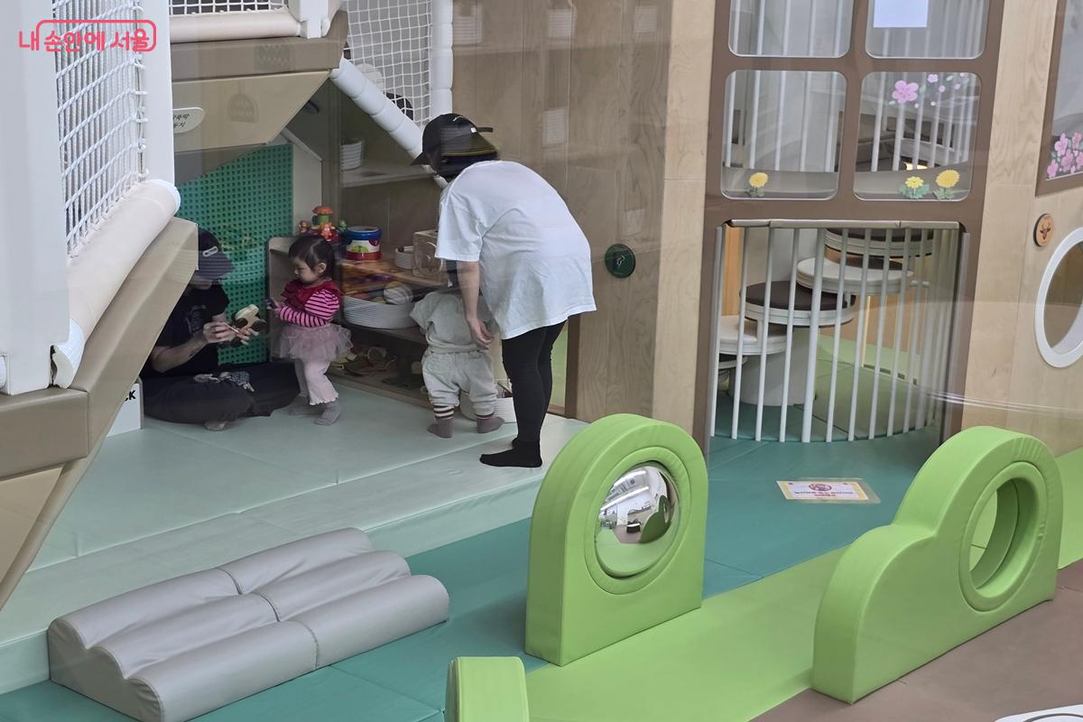 이용자들은 “붐비지 않아 아이를 편하게 놀게 할 수 있다”는 점을 장점으로 꼽았다. ©강사랑