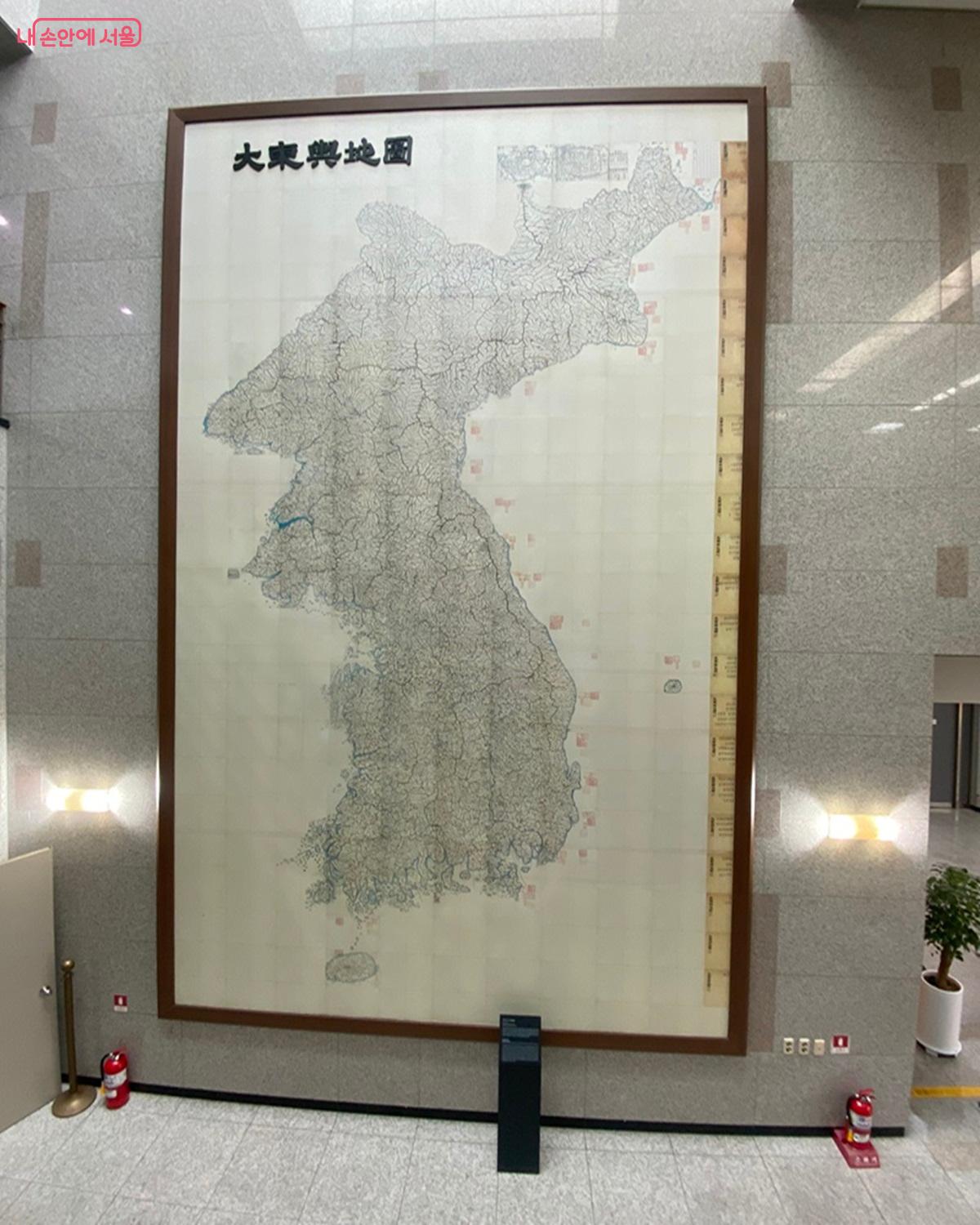 김정호가 그린 우리나라의 대표 고지도 ‘대동여지도’ ©이근석