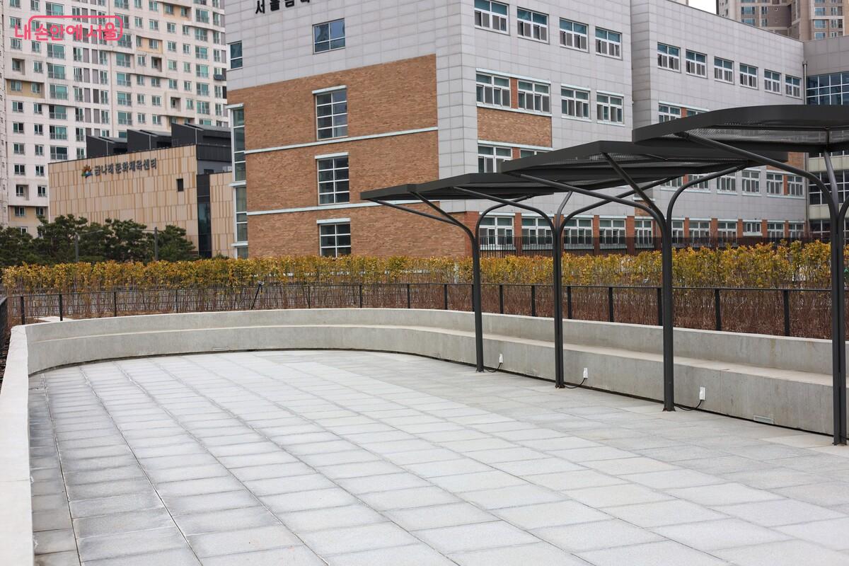 옥상 사진 &copy;김예진