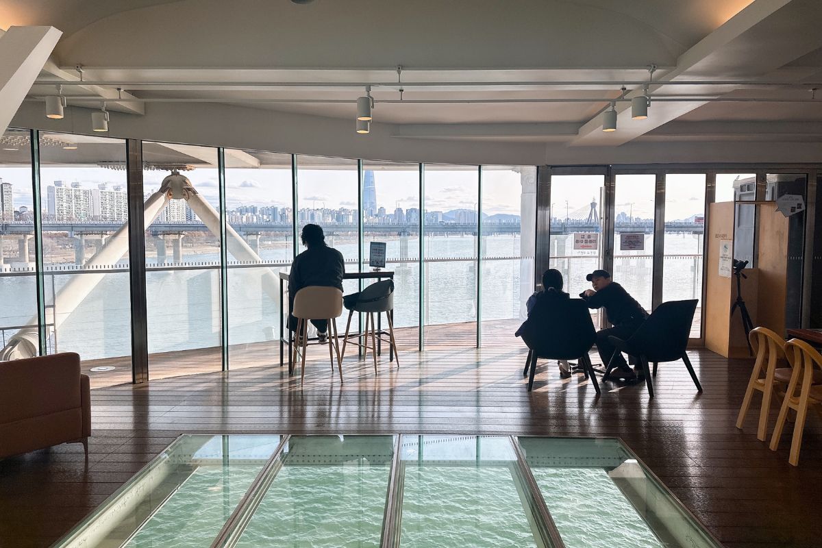 한강 위 문화 라운지, 광진교 8번가에서 요가&middot;실내캠핑&middot;공연 즐겨요