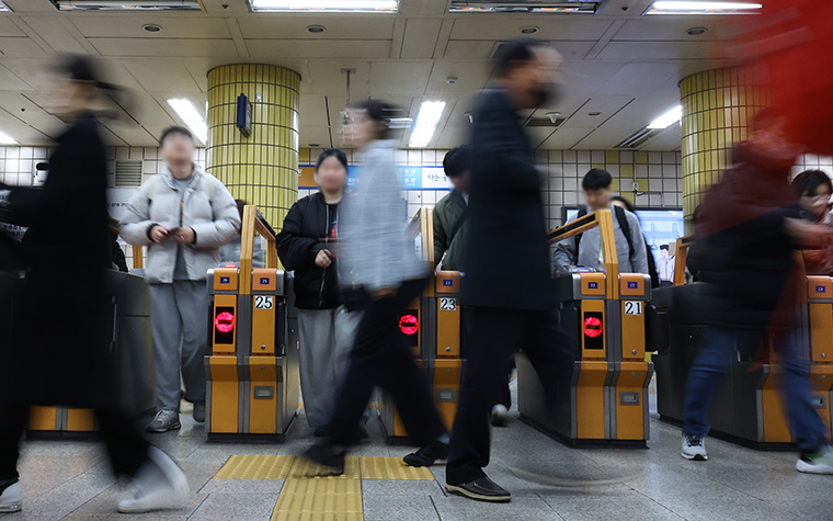 고유가엔 대중교통! 기후동행카드 10% 환급 등 추진