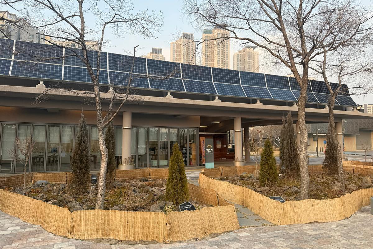 동네 사랑방 같은 열린 공간! '모두의 마을공간 커뮤니티센터'