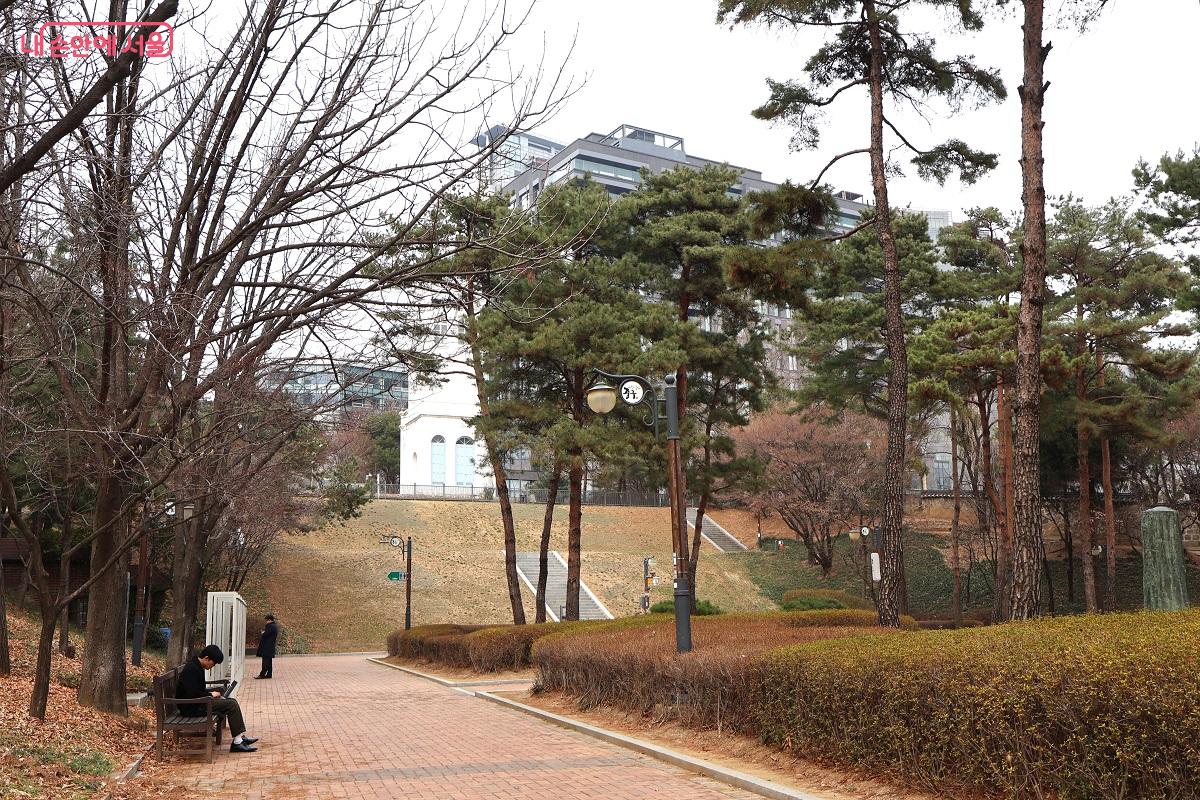 옛 러시아 공사관이 자리한 정동공원 &copy;김대진 