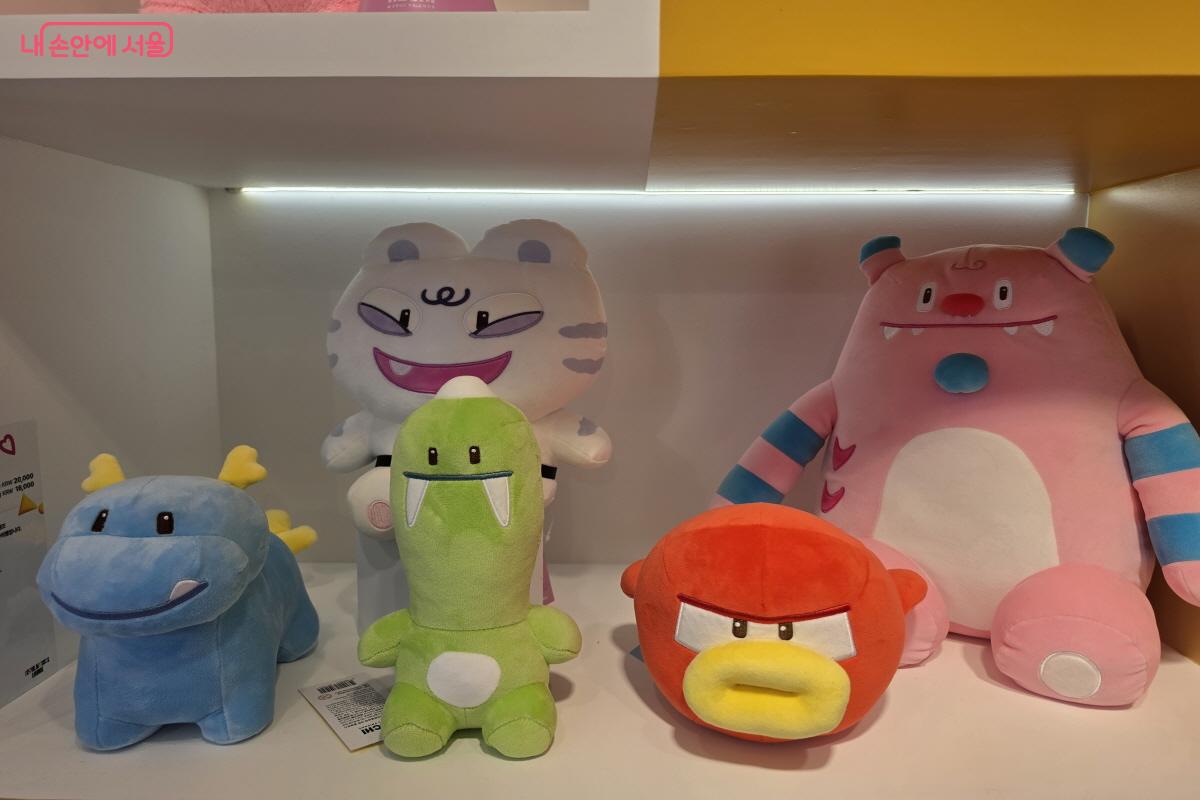 귀여운 해치와 친구들 인형들 &copy;조수연