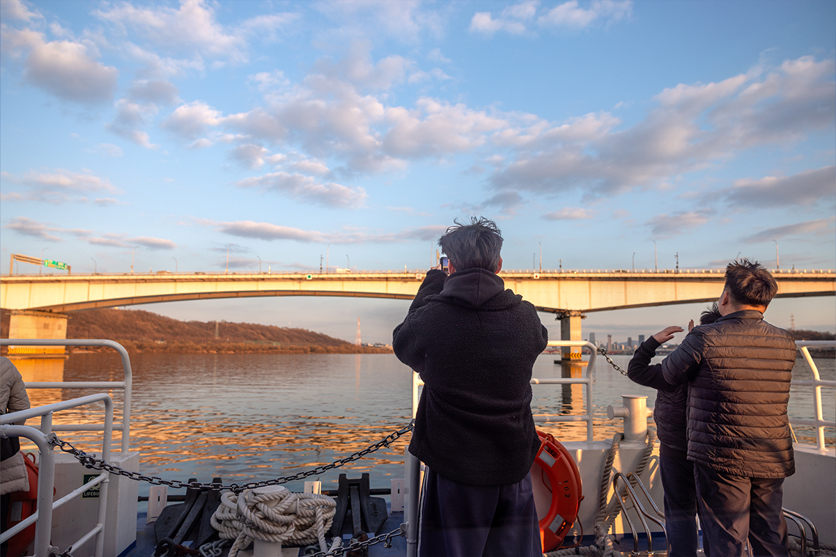 올봄이 더욱 기다려지는 이유! 벚꽃과 능소화를 마주할 물길을 지나다