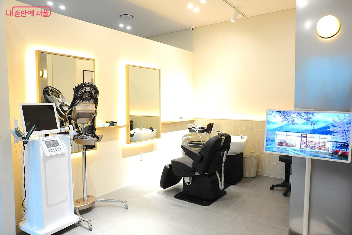 장애인 친화미용실 내부 &copy;조수봉