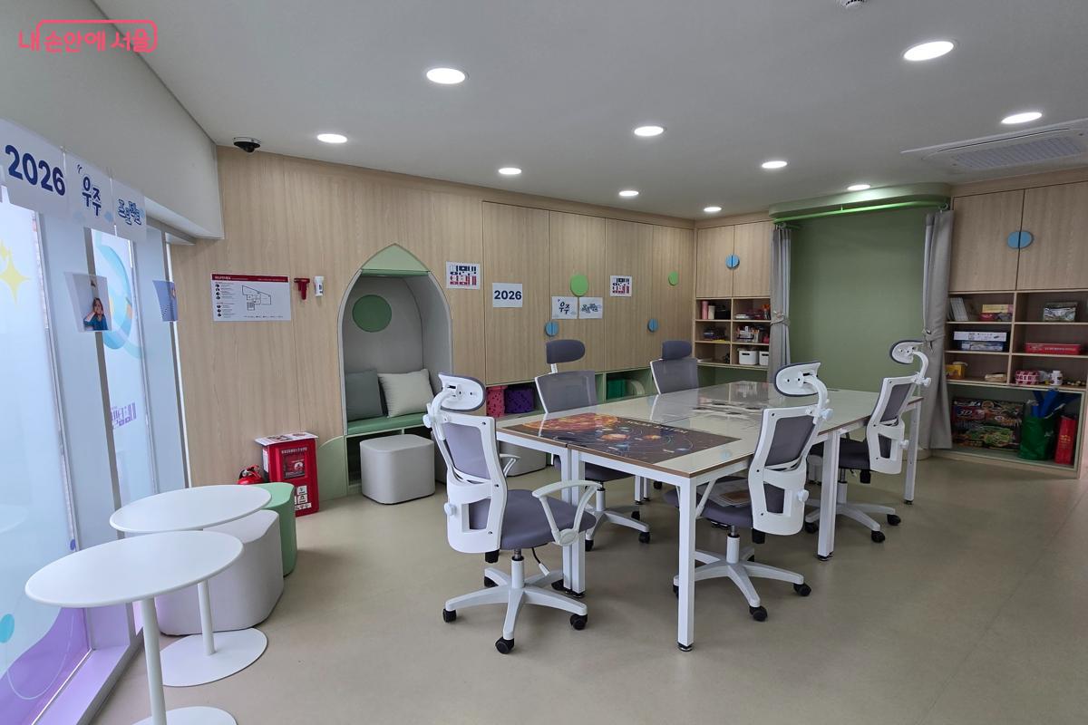 4층에는 별도의 프로그램실이 마련돼 있다. ©강사랑