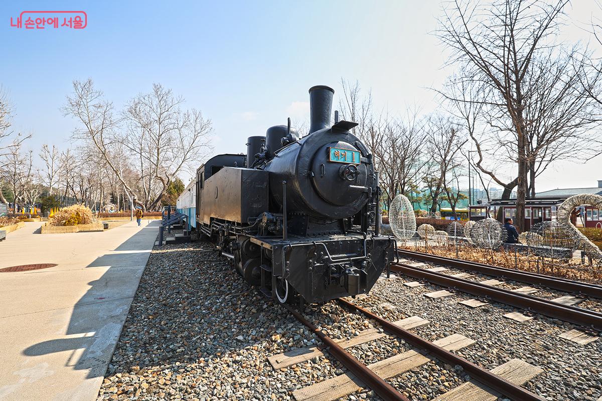 공원 내 조성되어 있는 협궤열차 &copy;김주연