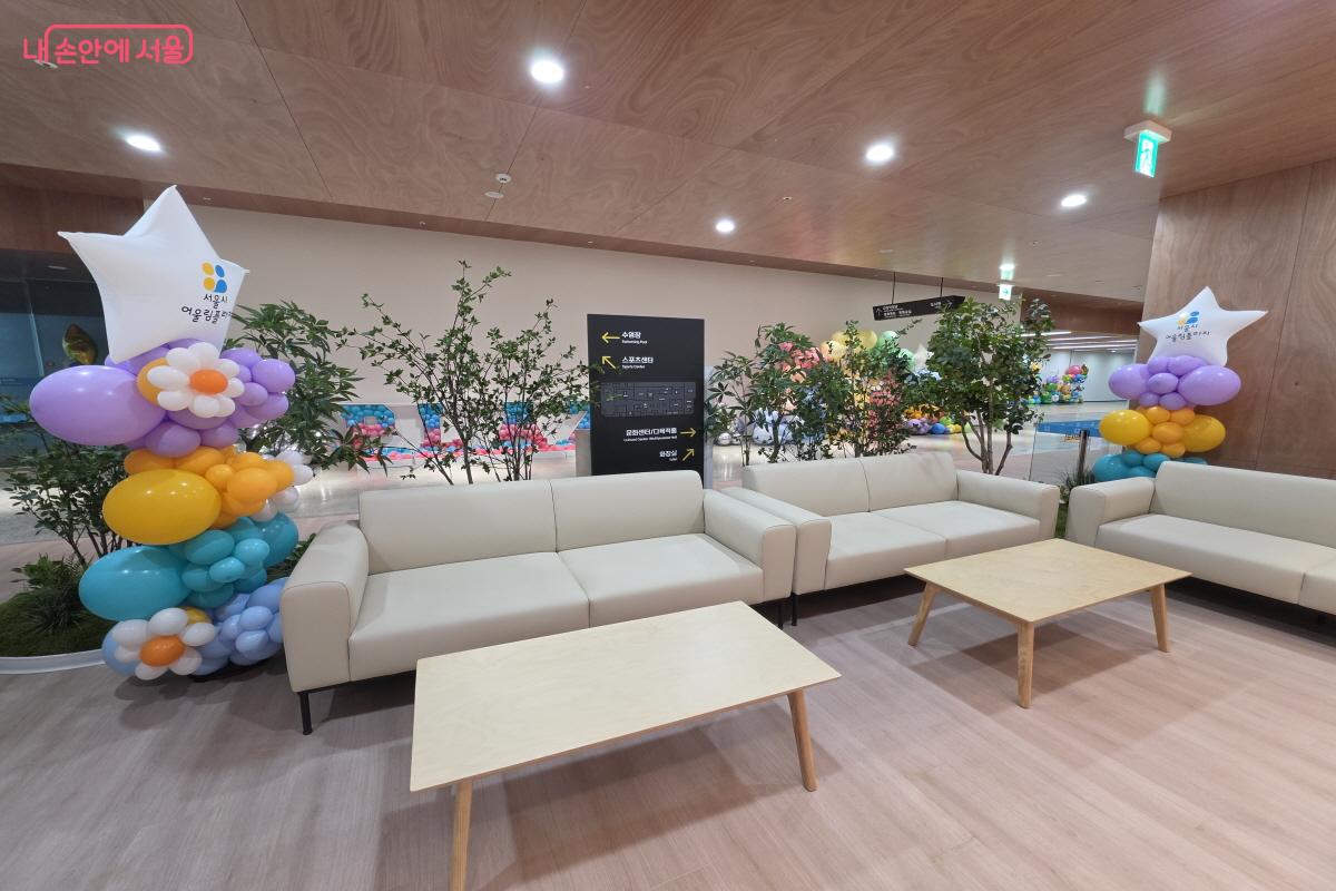 누구나 편히 쉴 수 있는 공간 ⓒ조송연