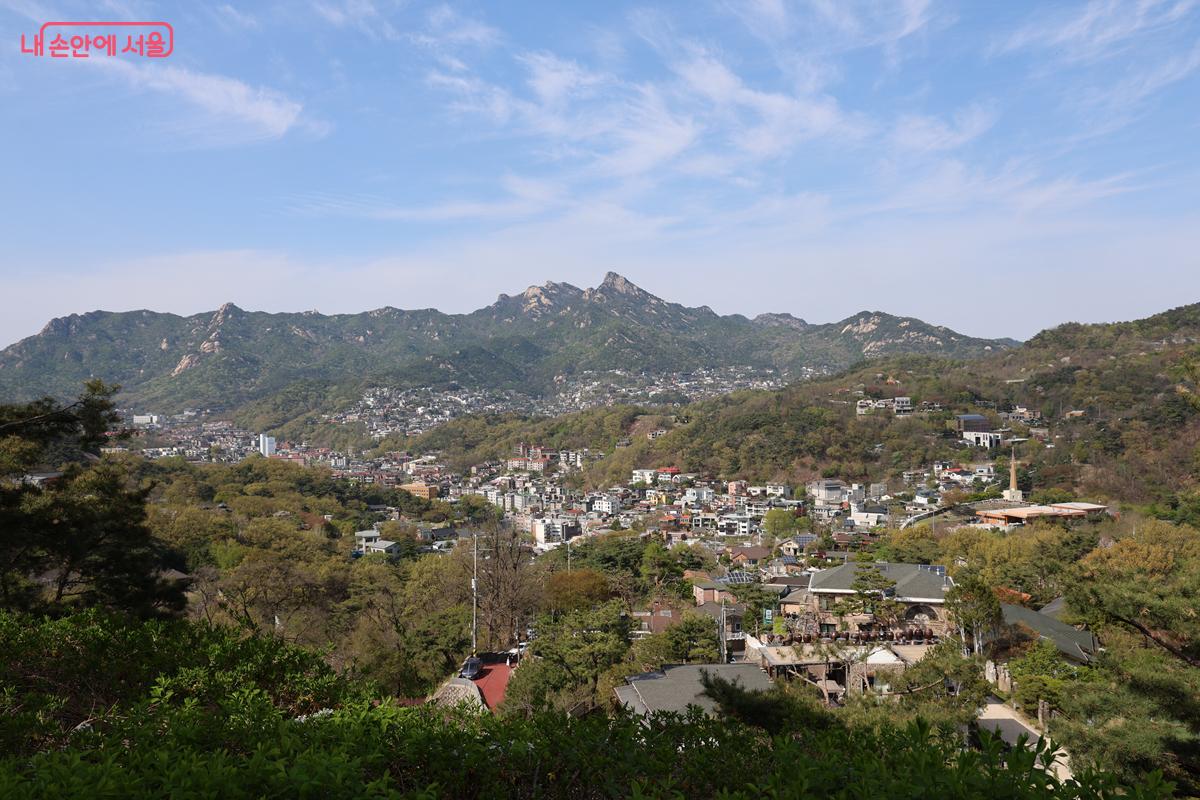 탁트인 전망에 절로 탄성이 나온다. &copy;박우영