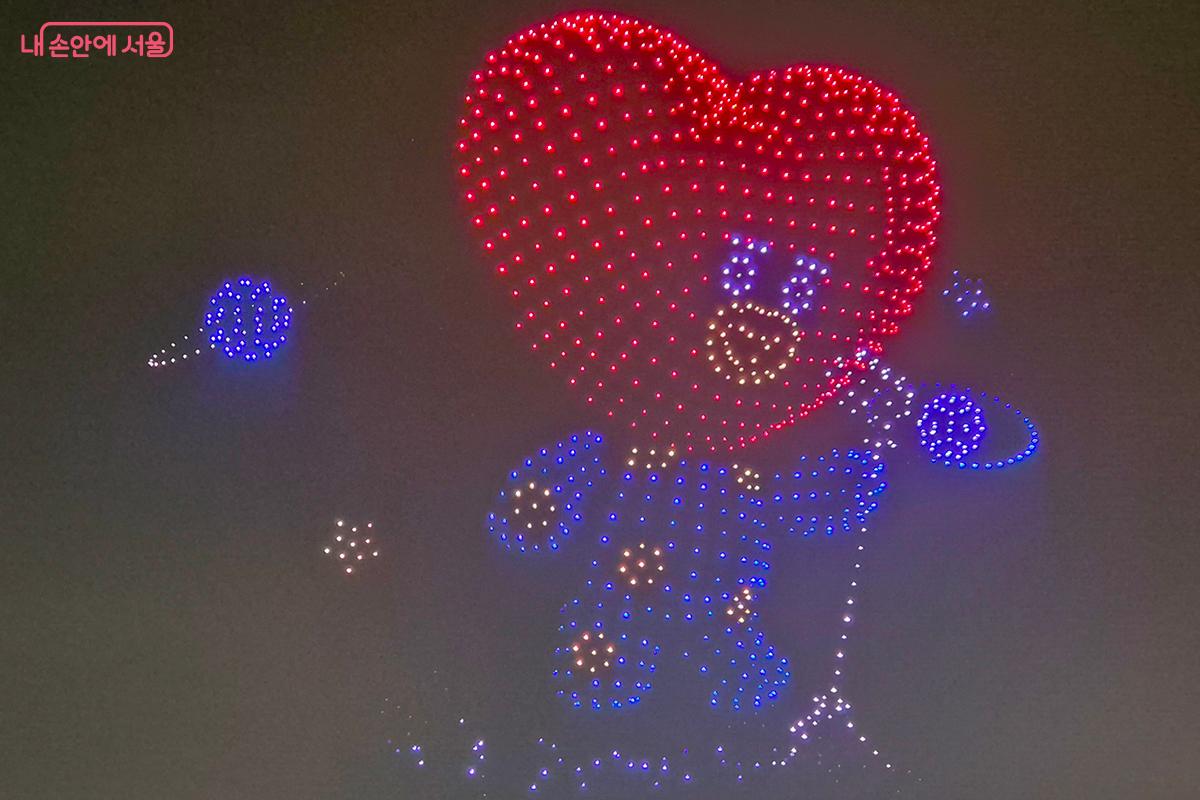 BTS 캐릭터인 BT21의 '타타(TATA)' &copy;이혜숙