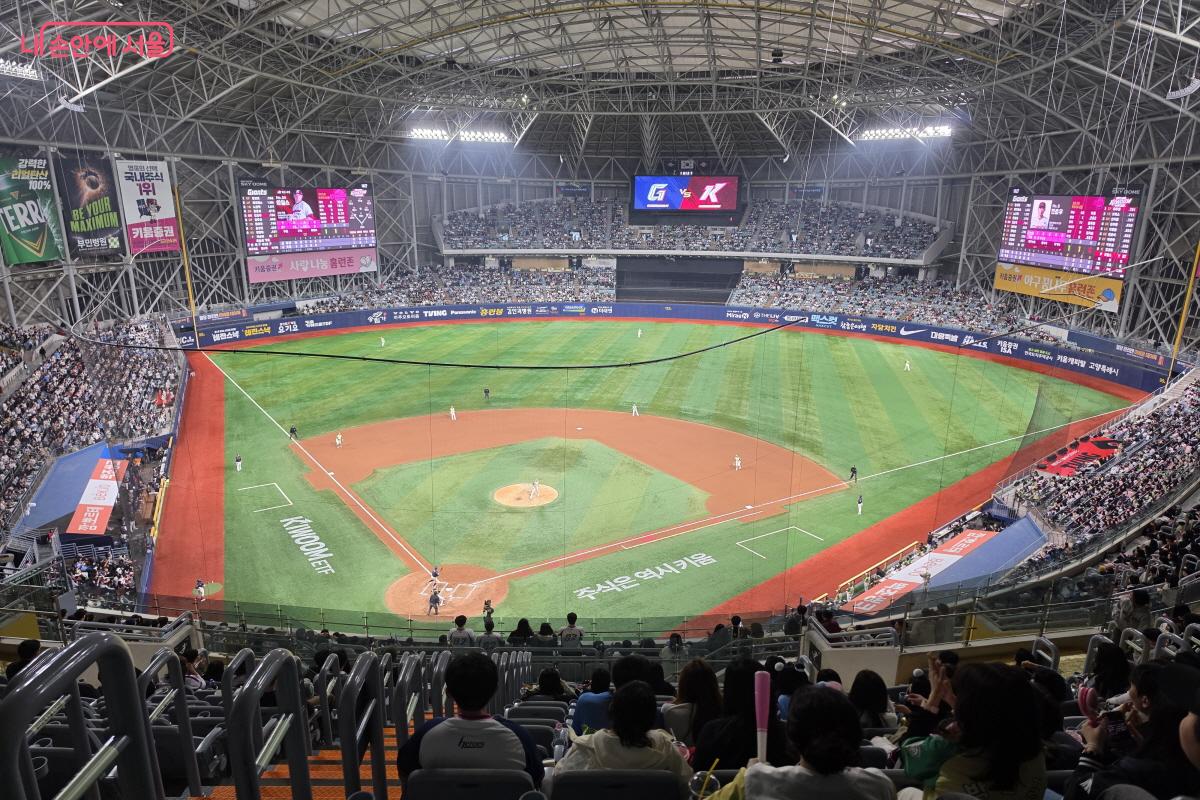 고척스카이돔에서 일회용기 대신 다회용기를 이용할 수 있었다. &copy;심재혁