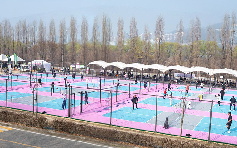 테니스&middot;탁구 장점 합친 '피클볼' 치러 광나루한강공원 오세요!