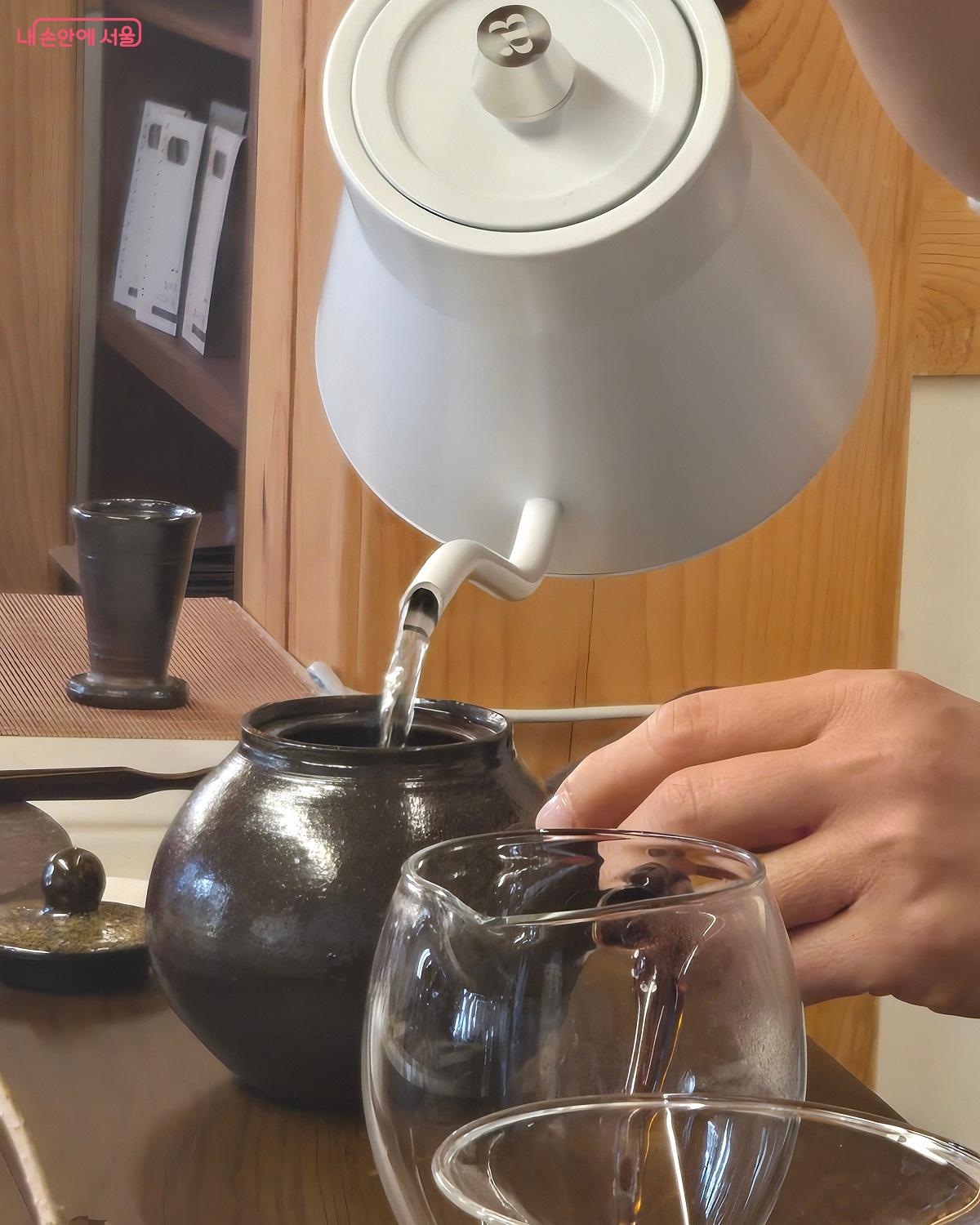 차 맡김차림 체험 사진 ⓒ권기윤